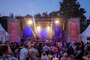 TJ Audio nuzt RCF-System für Bulli Summerfestival am Auesee