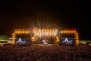 Concept K lights Solidays main stage with 100 Elation SOL I Blinders