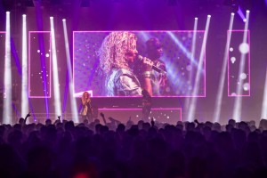 Showtec, Infinity und DMT bei „Pump Up the 90’s“ in Hardenberg im Einsatz