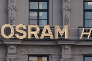 Guttenberger + Partner modernisiert Osram-Schriftzüge am Münchner Stachus