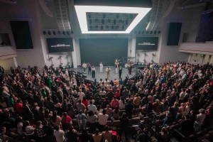 Shoreline City Church upgraded with ROE Visual