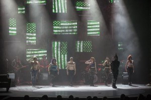 Robe fixtures for ‘American Idiot’ in Buenos Aires