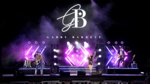 Gabby Barrett on tour with Chauvet