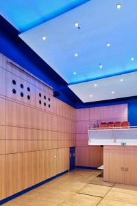 Amberger Congress Centrum erneuert Saalbeleuchtung mit Anolis Lighting