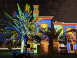 Khawaneej-Moschee in Dubai nutzt Laserprojektoren von Digital Projection