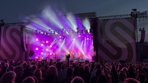 AVM beschallt Bremerhavener Open Air mit Systemen von Coda Audio