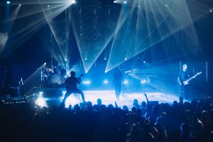 Lenny Sasso lights UnderOath with Chauvet